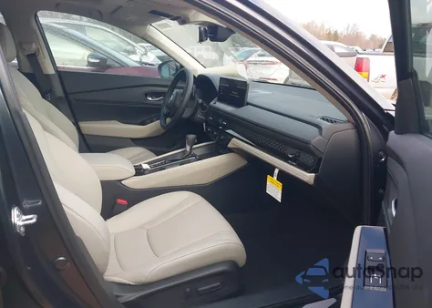 2025 Honda Accord Hybrid Touring from USA, damaged, VIN 1HGCY2F81SA084035